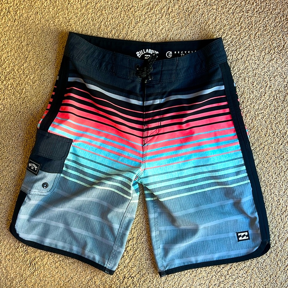 Billabong boys swim trunks size 25